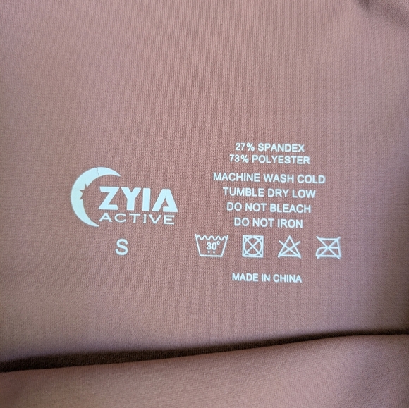 Zyia Light n Tight Perforated High Rise 7/8 Leggings - Picture 6 of 15